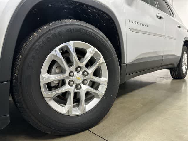 2018 Chevrolet Traverse LT Cloth Silver Ice Metallic at Davis Chevrolet