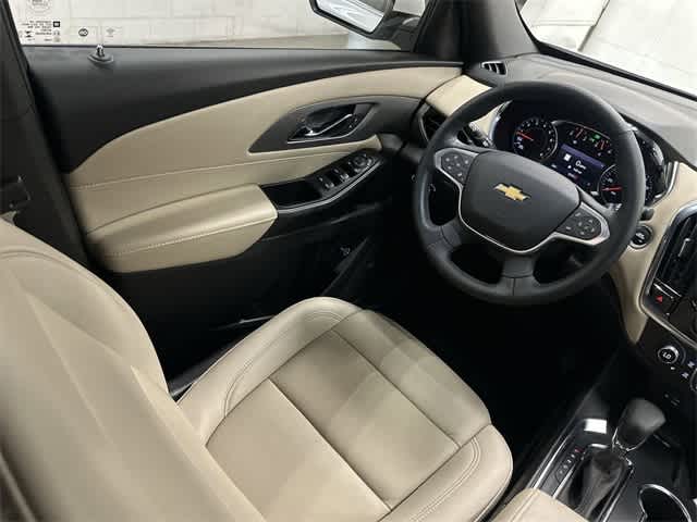 2023 Chevrolet Traverse LT Leather Iridescent Pearl Tricoat at AutoNation Chrysler Jeep Dodge Ram Spring