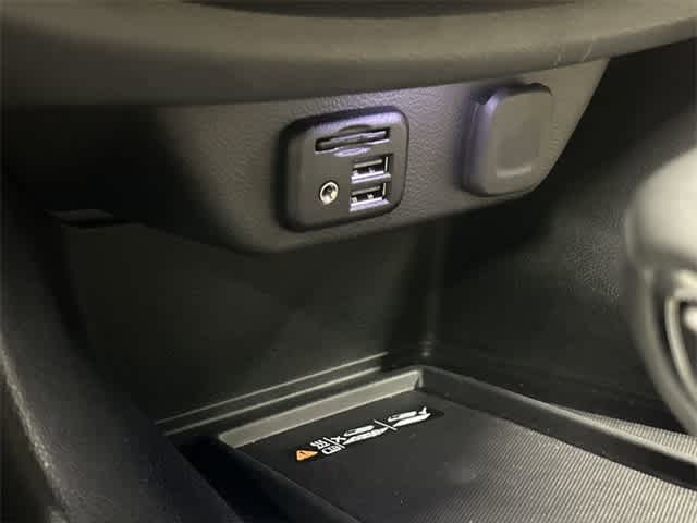 2023 Chevrolet Traverse LT Leather Iridescent Pearl Tricoat at AutoNation Chrysler Jeep Dodge Ram Spring