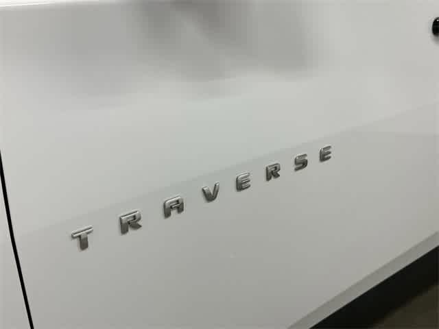 2020 Chevrolet Traverse LT Cloth Summit White at Davis Chevrolet