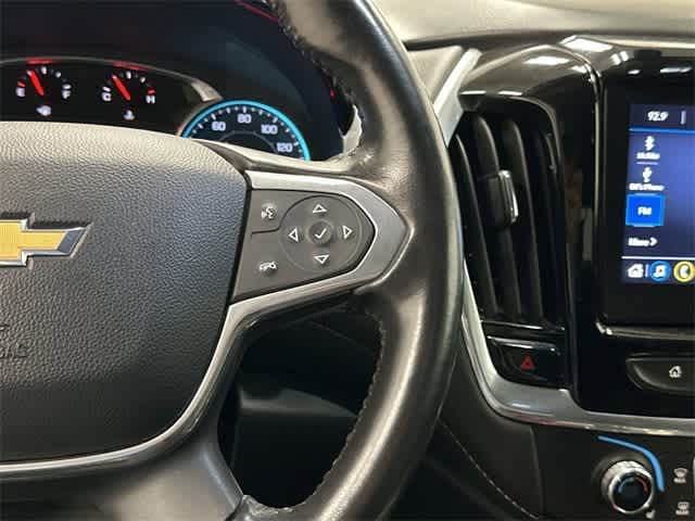 2020 Chevrolet Traverse LT Cloth Summit White at Davis Chevrolet