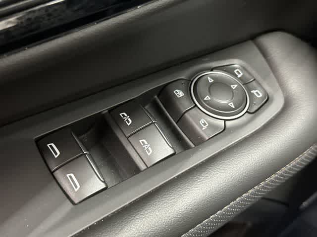 2025 Chevrolet Suburban High Country Iridescent Pearl Tricoat at Davis Chevrolet