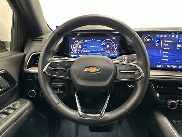 2025 Chevrolet Suburban High Country Iridescent Pearl Tricoat at Davis Chevrolet