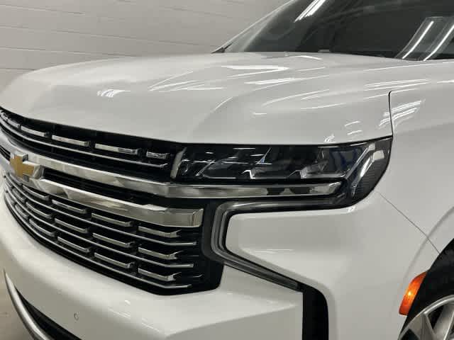 2023 Chevrolet Suburban photo 32 of 33