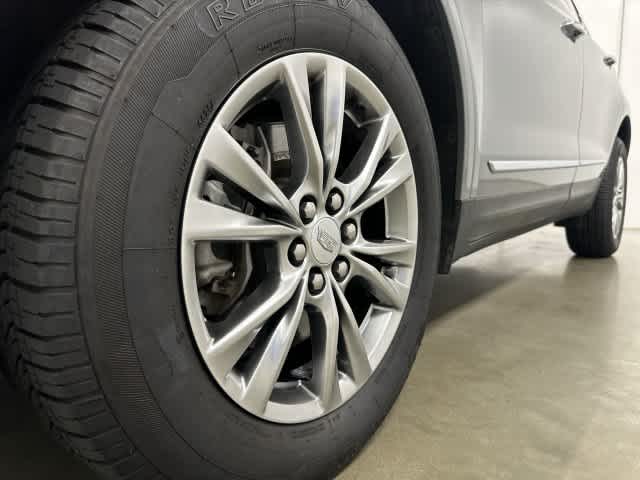 2023 Cadillac XT5 photo 29 of 33