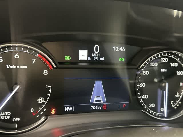 2023 Cadillac XT5 photo 16 of 33