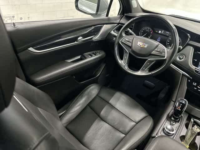 2023 Cadillac XT5 photo 12 of 33