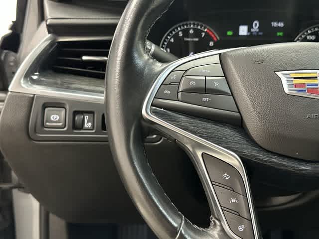 2023 Cadillac XT5 photo 17 of 33