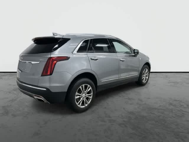 2023 Cadillac XT5 photo 4 of 33