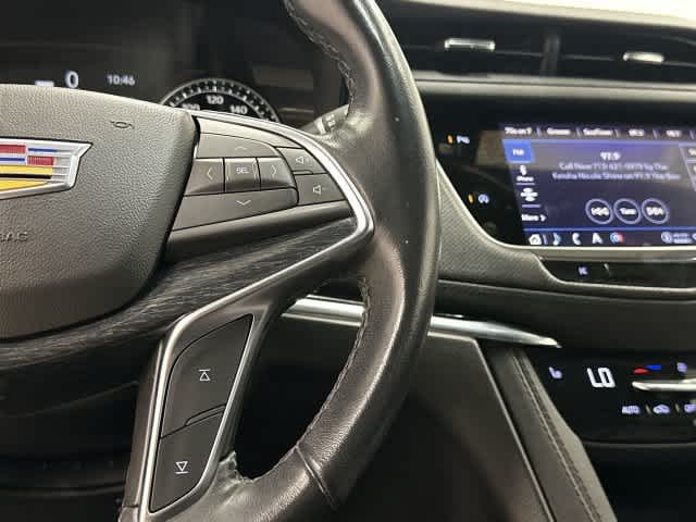 2023 Cadillac XT5 photo 18 of 33