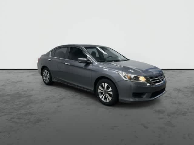 2013 Honda Accord photo 5 of 32
