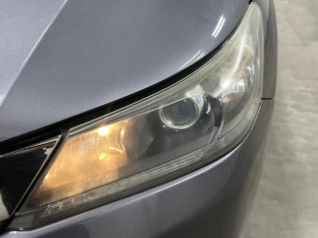 2013 Honda Accord photo 31 of 32