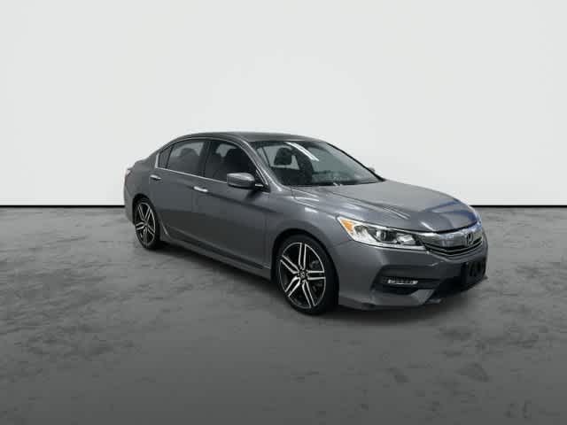 2017 Honda Accord Sedan photo 5 of 32