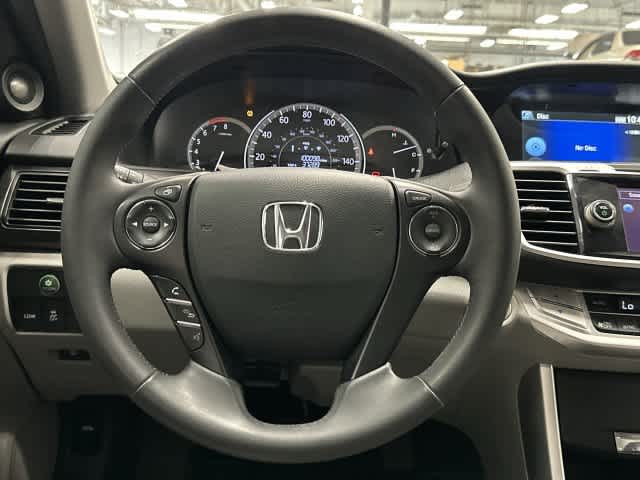 2014 Honda Accord photo 15 of 31
