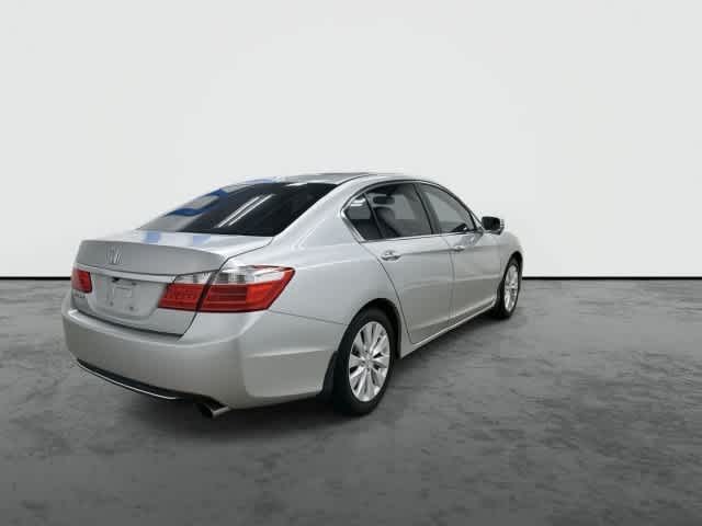 2014 Honda Accord photo 3 of 31
