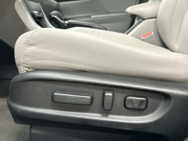 2014 Honda Accord photo 25 of 31