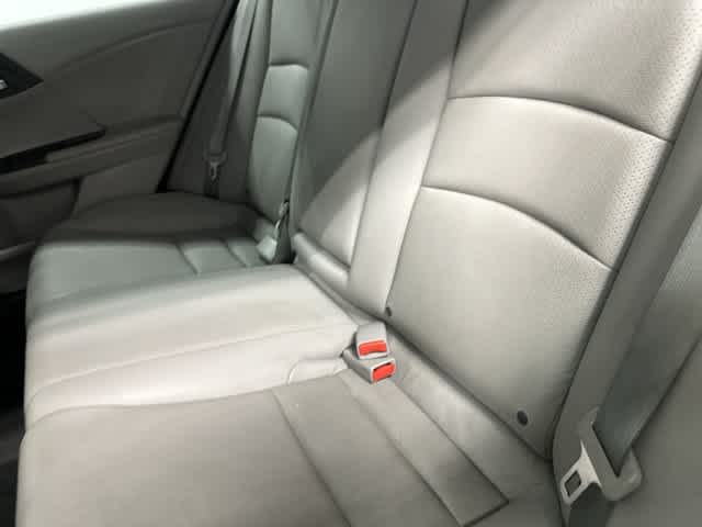 2014 Honda Accord photo 11 of 31
