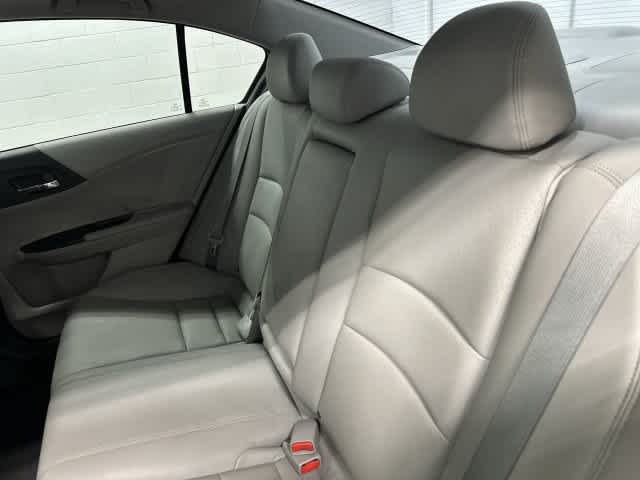 2014 Honda Accord photo 14 of 31