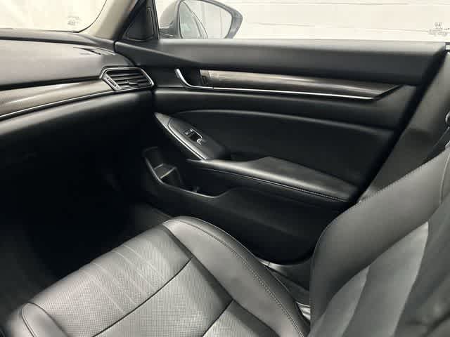 2022 Honda Accord Sport SE Platinum White Pearl at Honda of Clear Lake