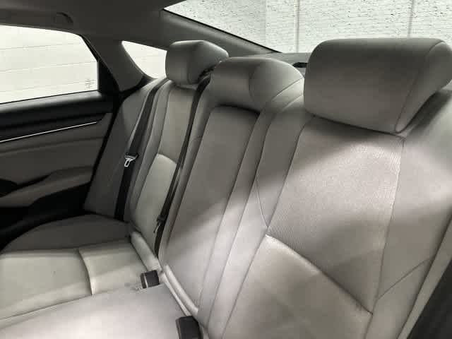 2020 Honda Accord Sedan photo 14 of 32