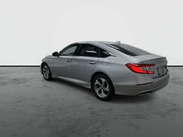 2020 Honda Accord Sedan photo 9 of 32