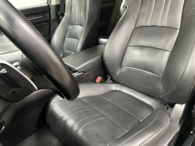 2022 Honda Accord photo 10 of 33