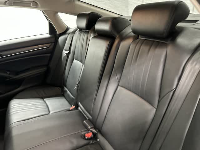 2022 Honda Accord photo 14 of 33