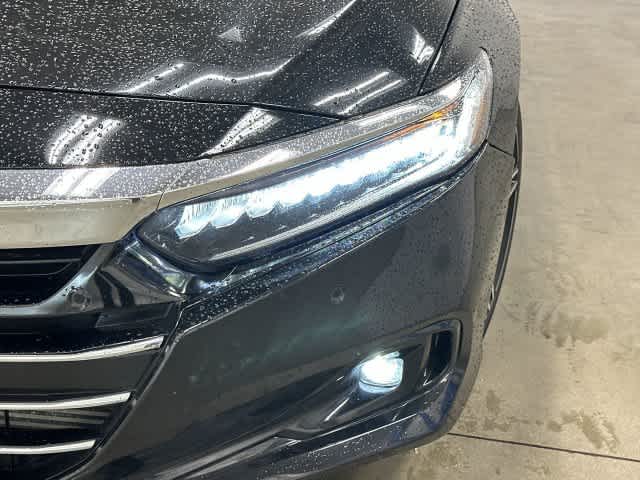 2022 Honda Accord photo 32 of 33