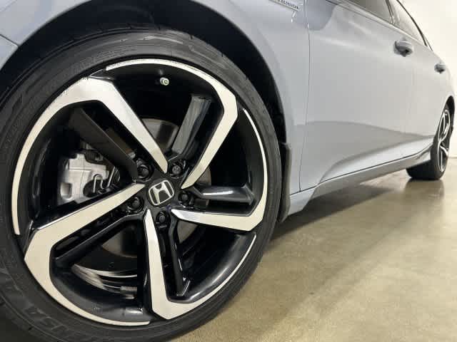 2022 Honda Accord Hybrid photo 28 of 31