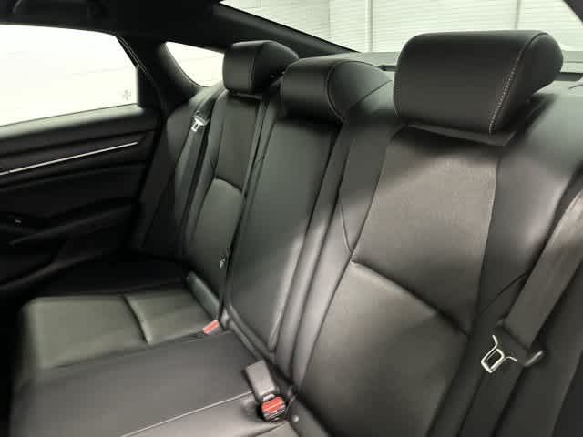 2022 Honda Accord Hybrid photo 14 of 31