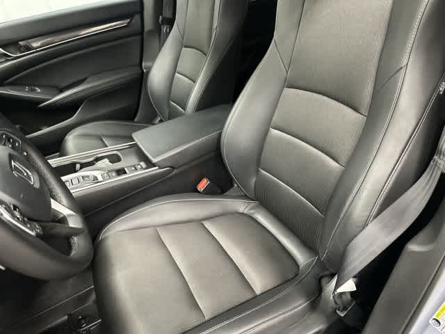 2022 Honda Accord Hybrid photo 10 of 31