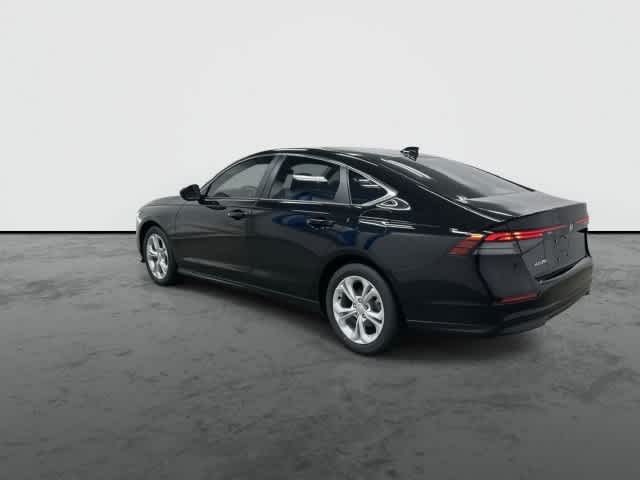 2026 Honda Accord photo 9 of 31