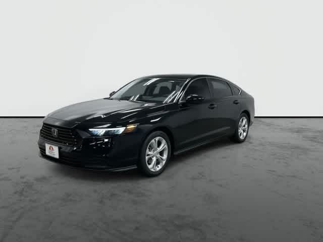 2026 Honda Accord photo 7 of 31