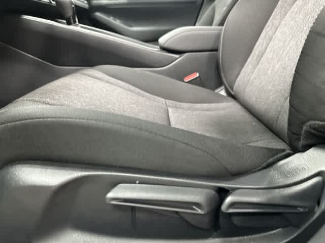 2026 Honda Accord photo 25 of 31