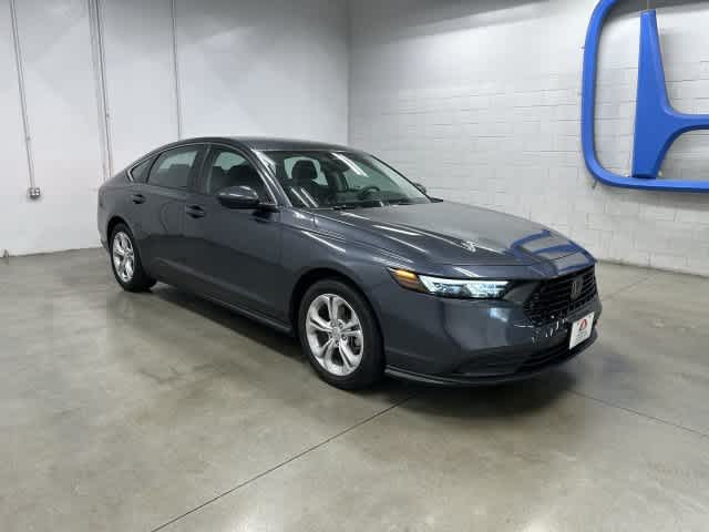 2026 Honda Accord photo 5 of 31