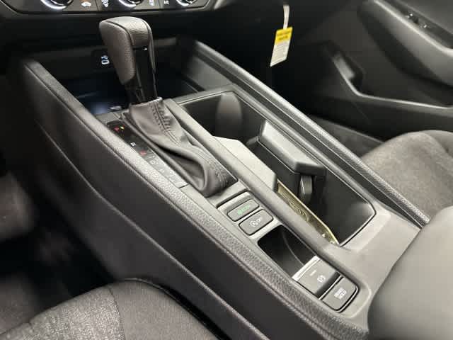 2026 Honda Accord photo 23 of 31