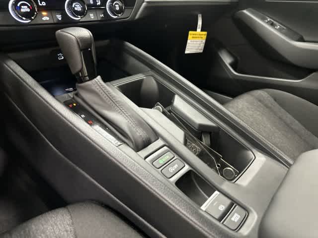 2026 Honda Accord photo 23 of 31