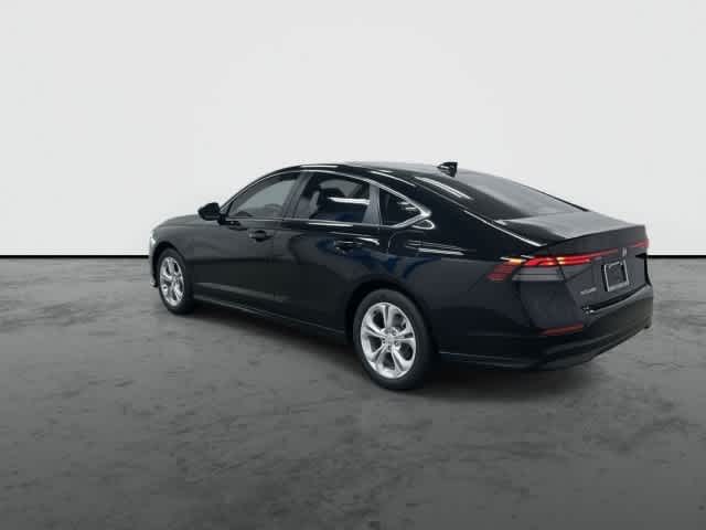 2026 Honda Accord photo 9 of 31