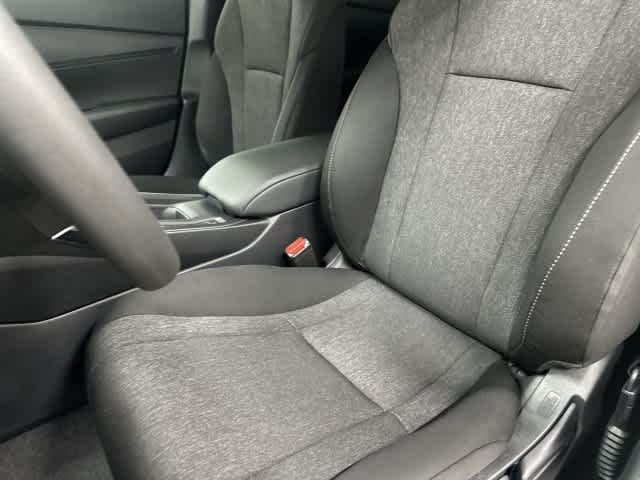 2026 Honda Accord photo 10 of 31