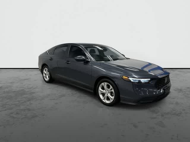 2024 Honda Accord photo 5 of 31