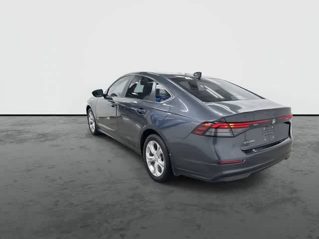 2024 Honda Accord photo 2 of 31