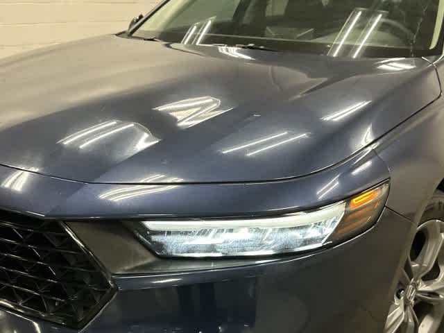 2023 Honda Accord photo 30 of 31