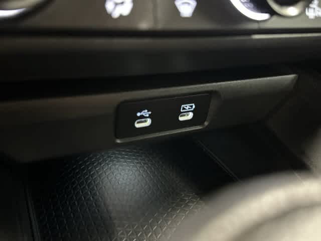 2023 Honda Accord photo 24 of 31