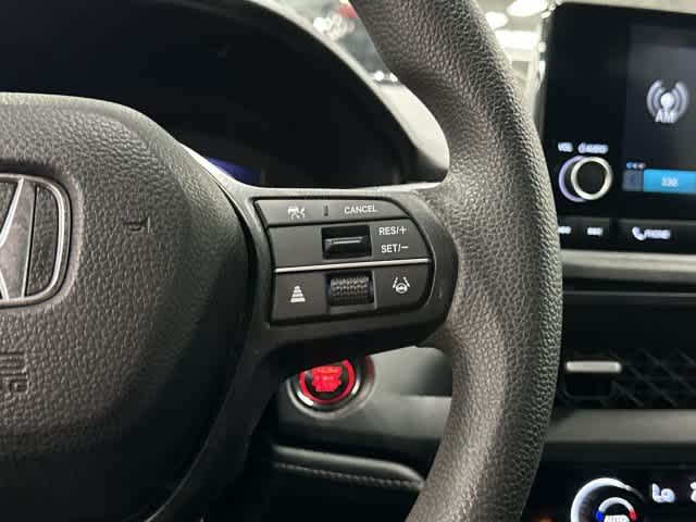 2023 Honda Accord photo 18 of 31