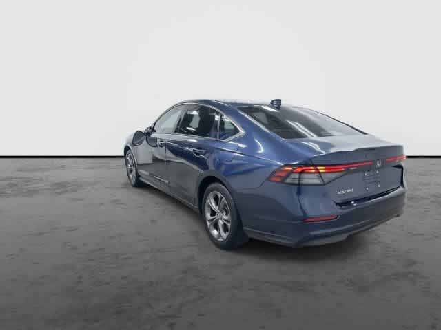 2023 Honda Accord photo 2 of 31