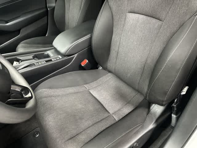 2024 Honda Accord photo 10 of 31