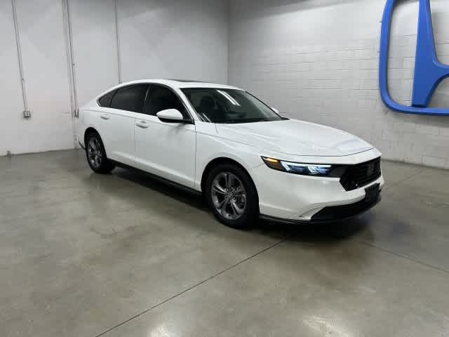 2024 Honda Accord photo 5 of 31