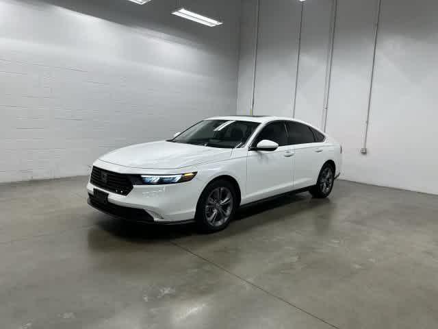 2024 Honda Accord photo 8 of 31