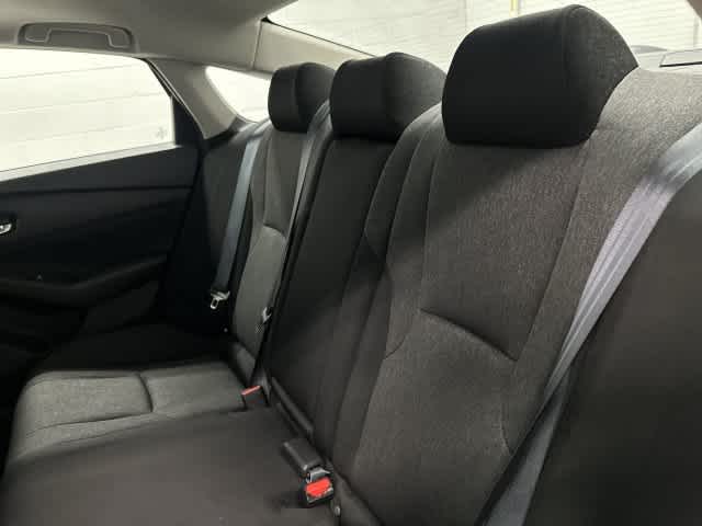 2024 Honda Accord photo 14 of 31