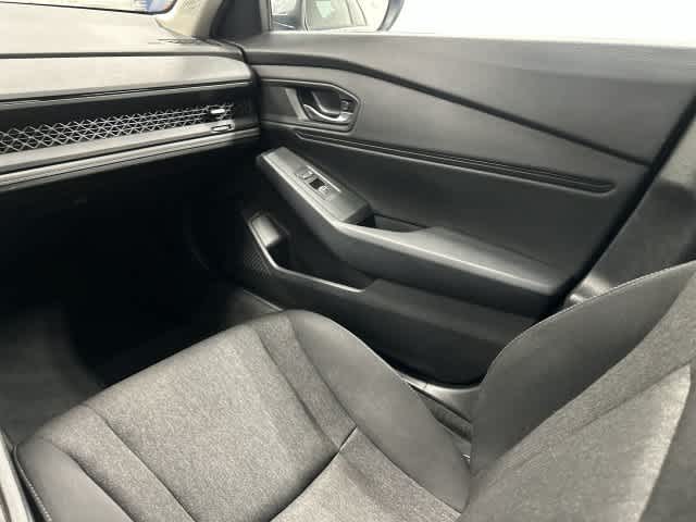 2024 Honda Accord photo 13 of 31